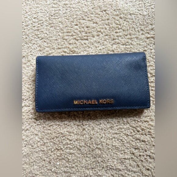 Michael Kors Jet Set Travel Wallet Navy Saffiano Leather - Picture 2 of 5